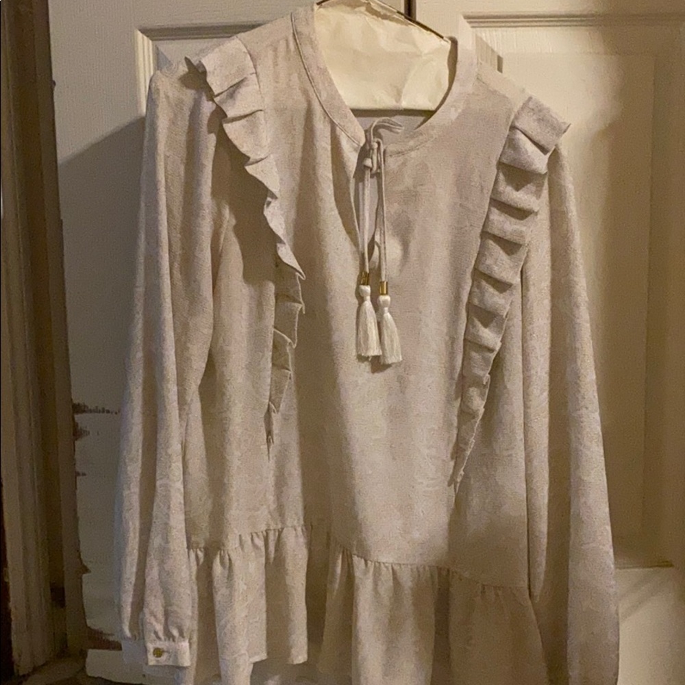 Woven shirt